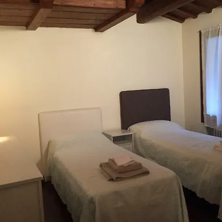 Montecchio Tatil Evi